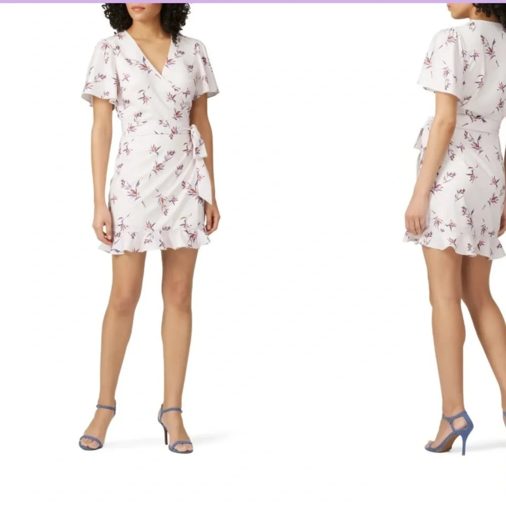 Stylestalker Penny Mini Wrap Dress Sz M Floral